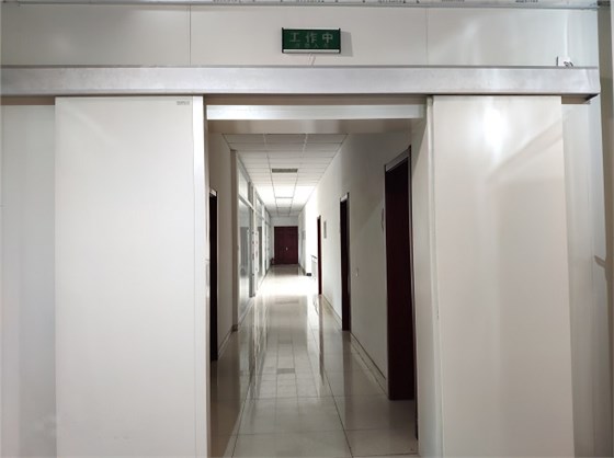 雙開(kāi)防輻射門